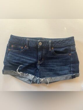 AE mini jean shorts - low rise size 6